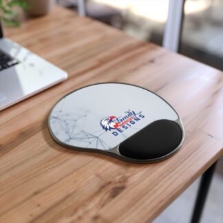 Trendy American Designs Ergonomic Mouse Pad with Wrist Rest for Comfort, Ideal Gift for Gamers & Office Workers, Desk Accessory for Productivity