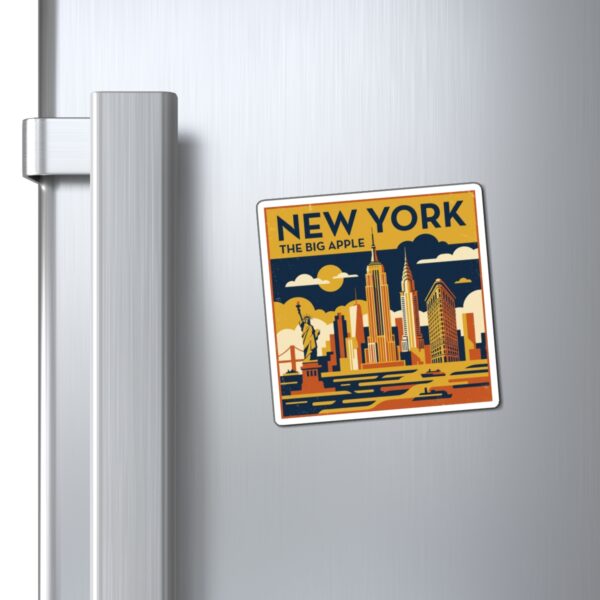 New York City Skyline Magnet — 'New York The Big Apple' Vintage Travel Souvenir